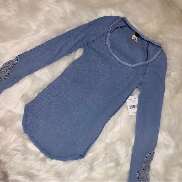 Free People Tops - NWT Free People Periwinkle Synergy Cuff Thermal